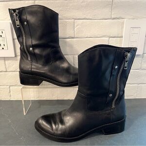 Jessica Simpson sz 7 Toots black leather moto combat boots with zipper
